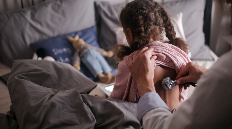 Pocos pediatras en Mendiolaza niño