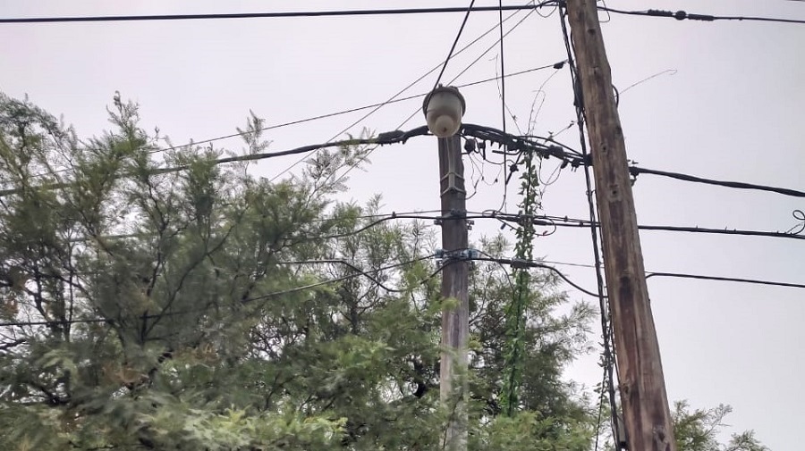 Poste peligroso en Mendiolaza
