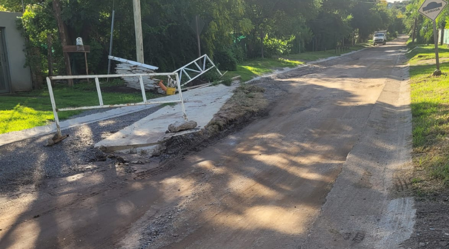 Reclamos de Sierra Nueva en Mendiolaza - Estado de la calle de acceso al barrio