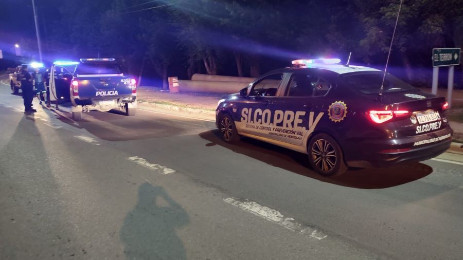 Robos simultáneos en Mendiolaza robo camioneta