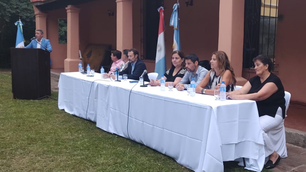 Apertura de sesiones ordinarias en Mendiolaza