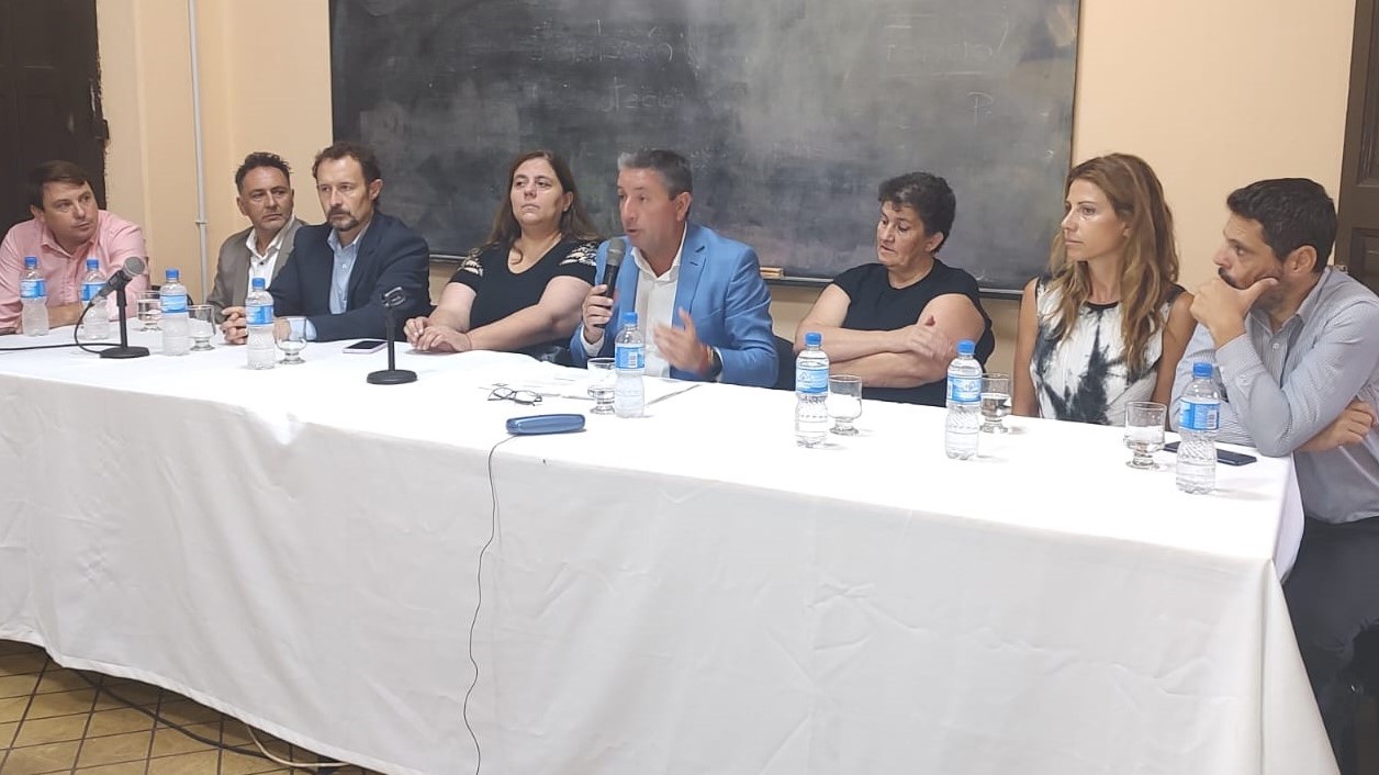 Apertura de sesiones ordinarias en Mendiolaza