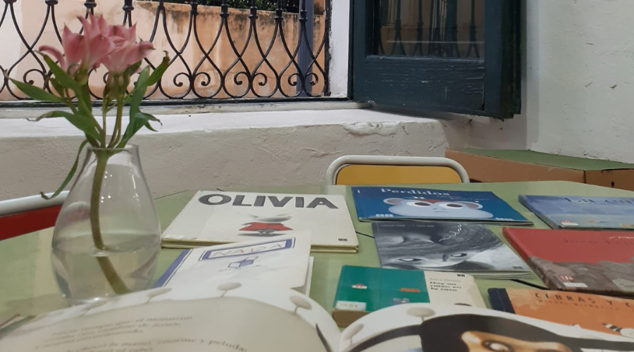 De Mendiolaza al mundo de los museos interior del museo