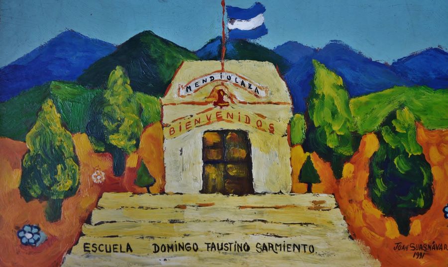 Libro sobre 100 años de la escuela de Mendiolaza pintura del artista Juan Suasnavar