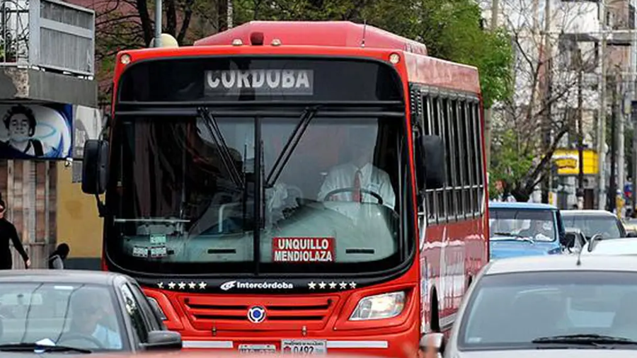 interurbano mendiolaza circulando cordoba