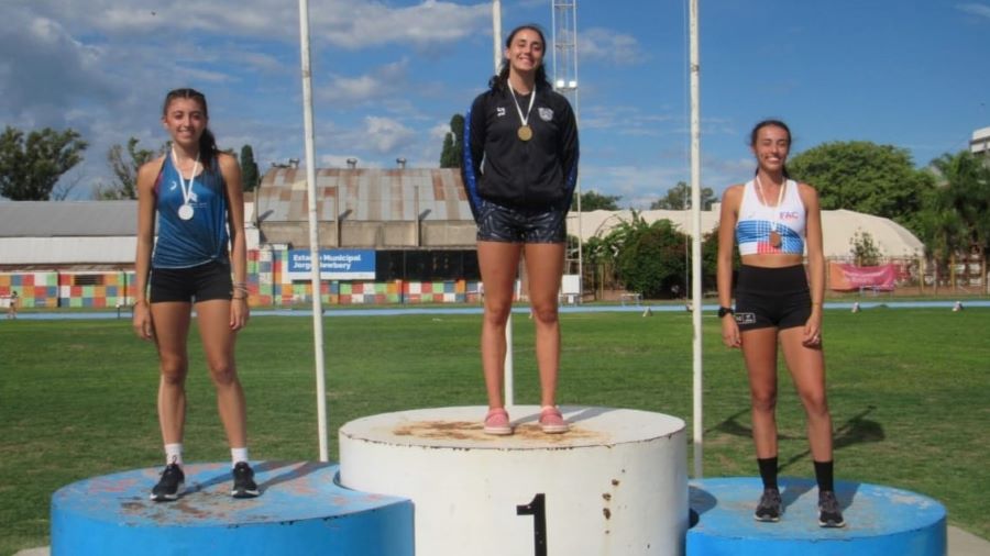 Atleta de Mendiolaza en el podio nacional