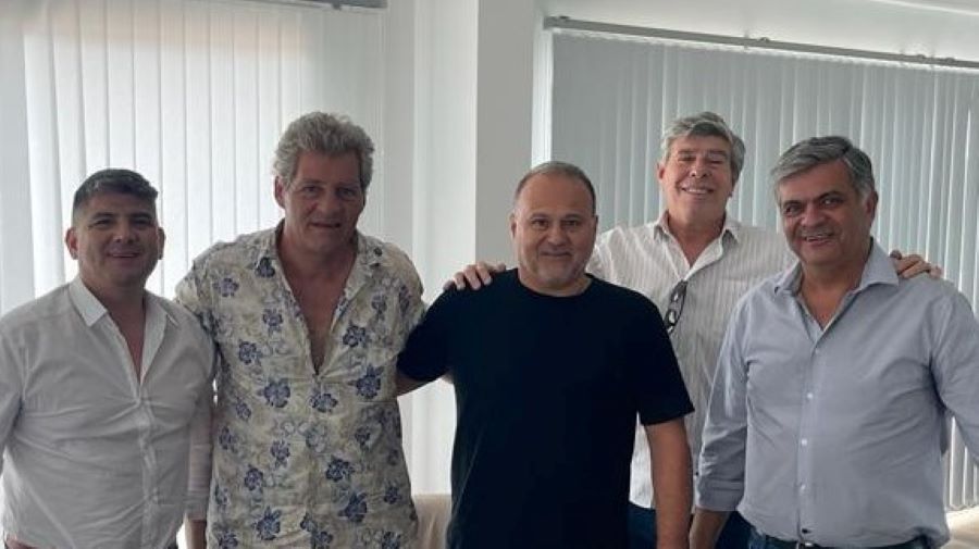 Fabian Toselli precandidato en Mendiolaza con Julio Ferreira