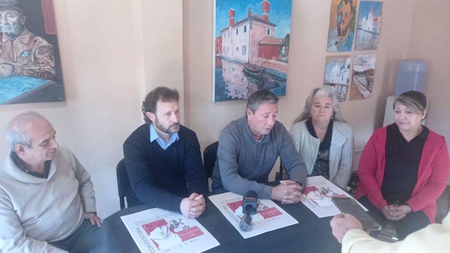 Presentación del concurso de escultura sobre igualdad e inclusión en Mendiolaza