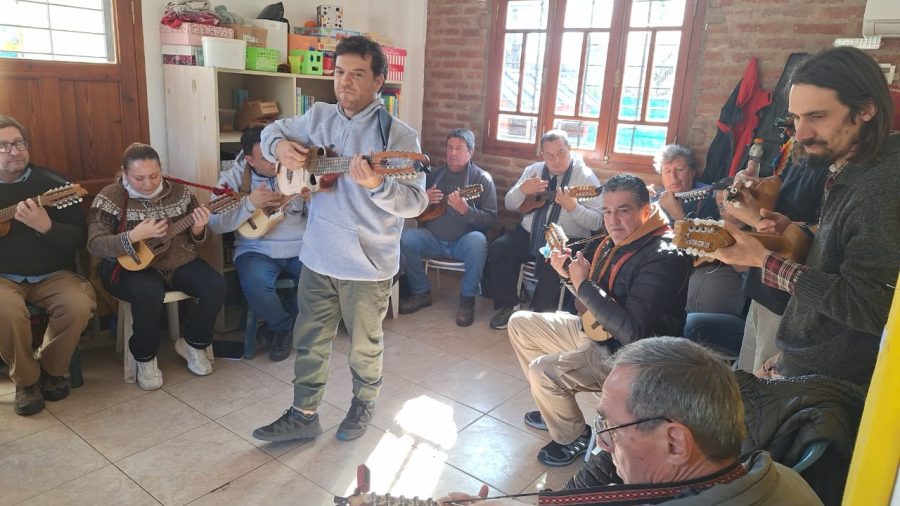 Club del Charango en Mendiolaza Primera jornada