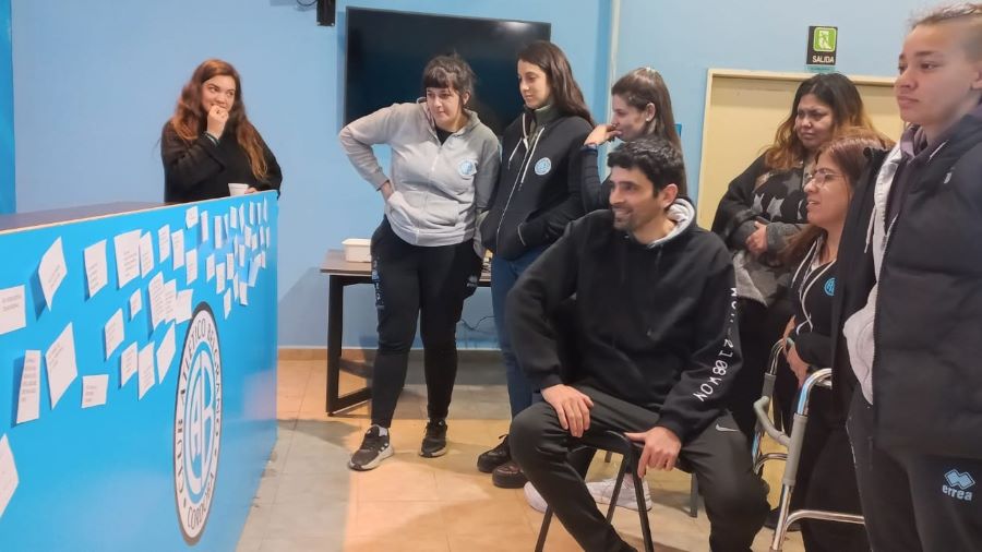 Reunión del área de género de Club Belgrano