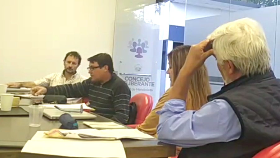 Juan Alonso expone sus argumentos contra la reforma de la ordenanza