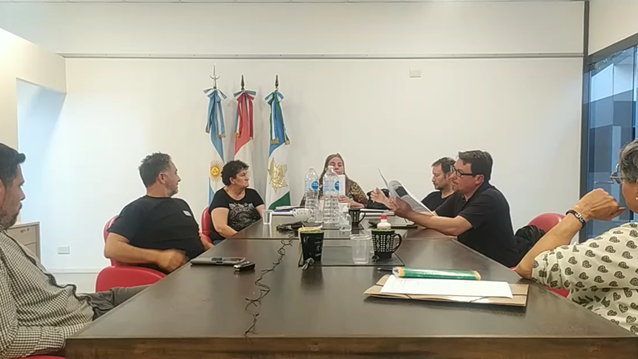 Concejo Deliberante de Mendiolaza. Trabajjo en comisión sobre proyecto de ampliación de Q2