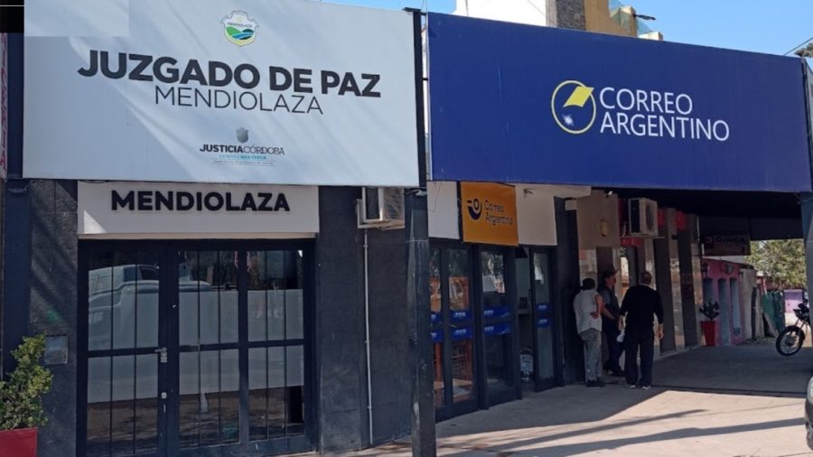 Frente del Juzgado de Paz de Mendiolaza