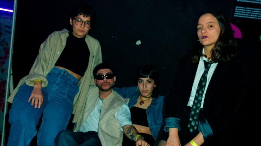 Paz González Torres con sus músicos