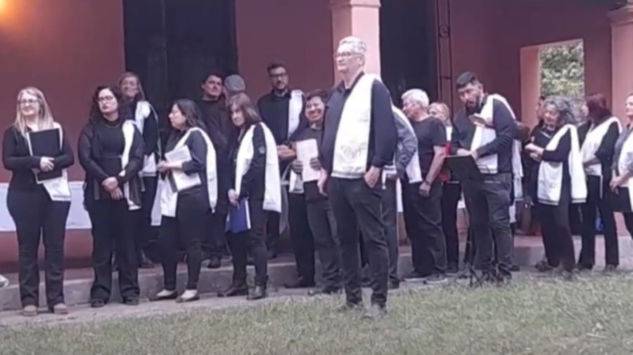 Coral Mendiolaza estrena casa y nombre