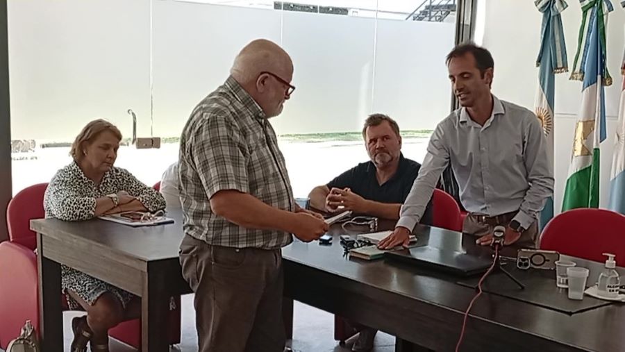 Alejandro Medrano fue reelegido como presidente del Concejo